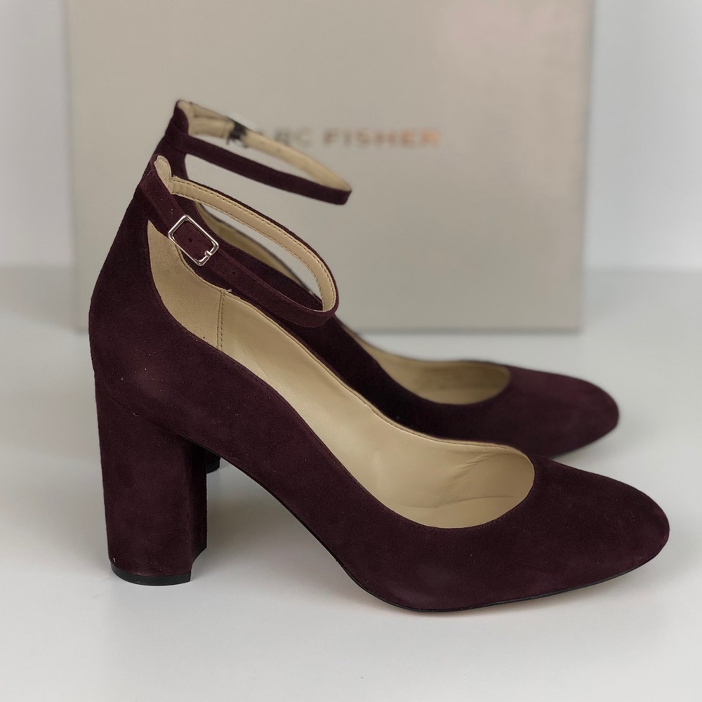 MARC FISHER IMAGIE DARK RED SUEDE PUMP SIZE 8